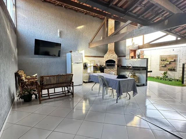 Imagem 6: Casa linear em condomínio fechado, com 3 quartos e 1 suíte, à venda por R$ 970.000,00