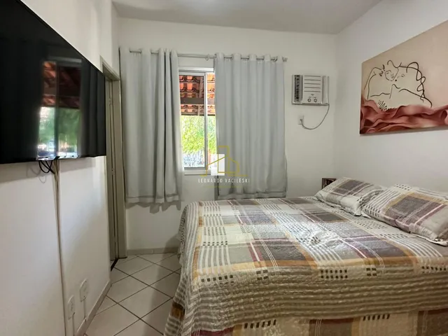 Imagem 16: Casa linear em condomínio fechado, com 3 quartos e 1 suíte, à venda por R$ 970.000,00