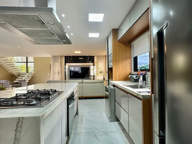 Imagem 3: PORTEIRA FECHADA - Casa duplex á Alphaville Jacuhy Serra ES