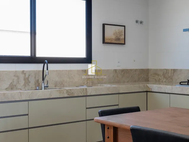 Imagem 10: Casa de Luxo em Condomínio à Venda em Alphaville Jacuhy - 5 Quartos, 4 Suítes, 4 Vagas