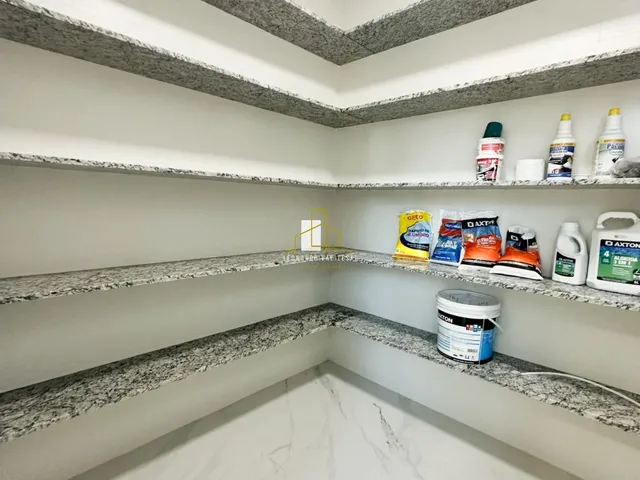 Imagem 4: Luxuosa casa em condomínio à venda em Alphaville Jacuhy, Serra-ES: 4 quartos, 3