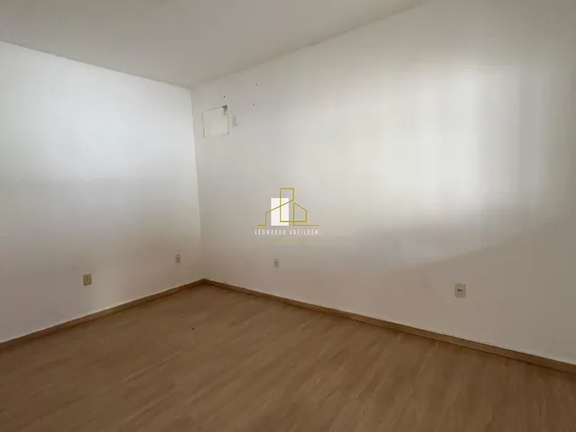 Imagem 3: CASA DUPLEX EM COLINA DE LARANJEIRAS NA MELHOR LOCALIZAÇÃO, PRÓXIMO À PIZZARIA D?