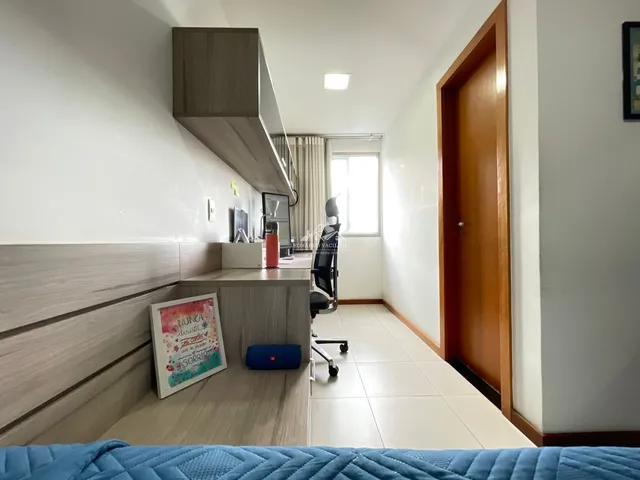 Imagem 15: Apartamento de 3 Quartos com 3 Suítes e 2 Vagas de Garagem no Edifício Caiobás