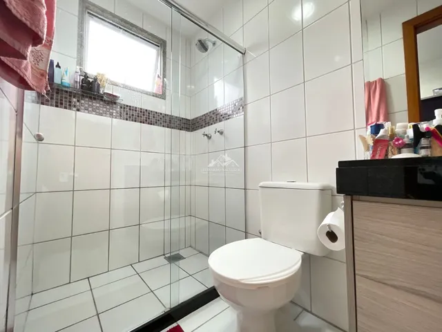 Imagem 3: Apartamento de 3 Quartos com 3 Suítes e 2 Vagas de Garagem no Edifício Caiobás