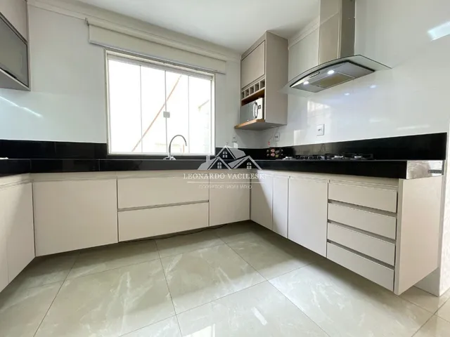 Imagem 3: Casa duplex 3 Quartos com suíte em Morada de Laranjeiras!