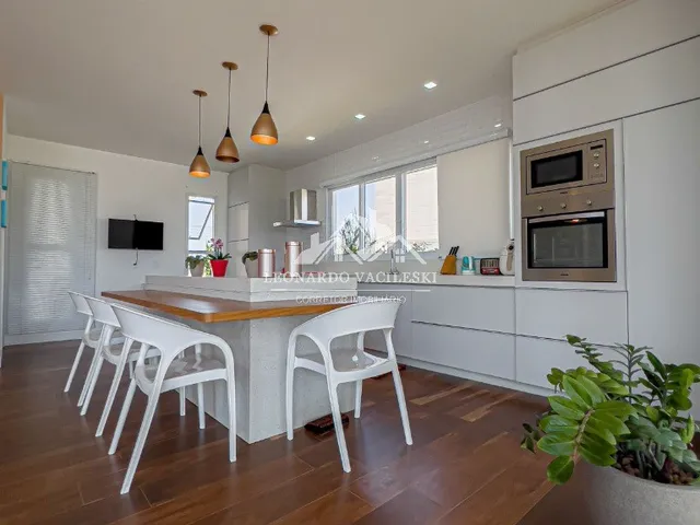 Imagem 8: Luxuosa Casa de 3 Suítes em Condomínio Alphaville Jacuhy, Serra-ES 543m² 10 Vagas