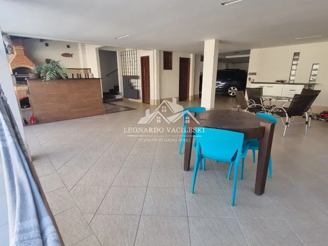 Imagem 2: Casa triplex em Praia da Costa - Vila Velha, ES