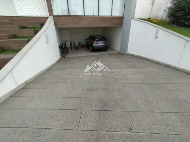 Imagem 2: CASA BOULEVARD LAGOA COM 4 QUARTOS E EXCELENTE LOCALIZAÇÃO
