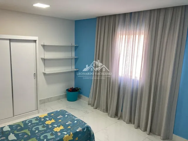 Imagem 16: CASA DUPLEX EM ALPHAVILLE JACUHY COM 4 QUARTOS E AREÁ GOURMET COM PISCINA!