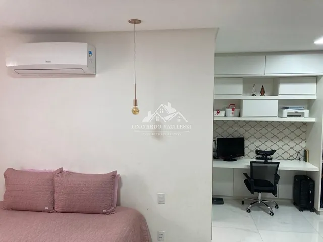 Imagem 2: CASA DUPLEX EM ALPHAVILLE JACUHY COM 4 QUARTOS E AREÁ GOURMET COM PISCINA!