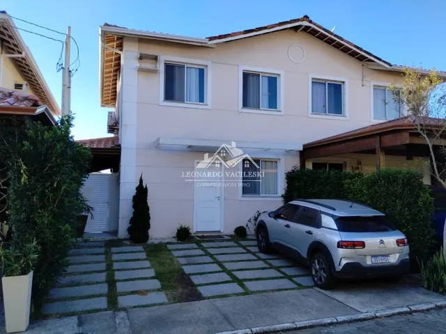 Imagem: LINDA CASA COM QUINTAL Á VENDA EM VILA