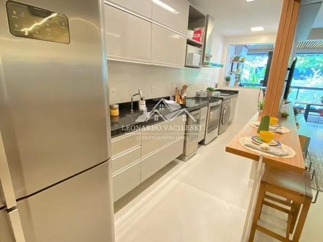 Imagem 11: Apartamento três quartos, 2 suites Santa Lúcia Vitória