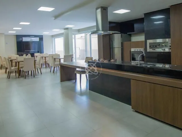 Imagem 6: Cobertura com Piscina semimobiliada - Centro de Criciúma