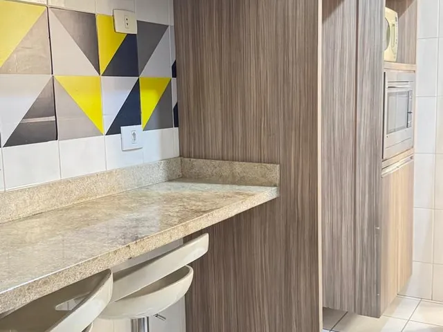 Imagem 2: Imperdível! Apartamento de 3 quartos com suíte, sala ampla e vaga de garagem, e área