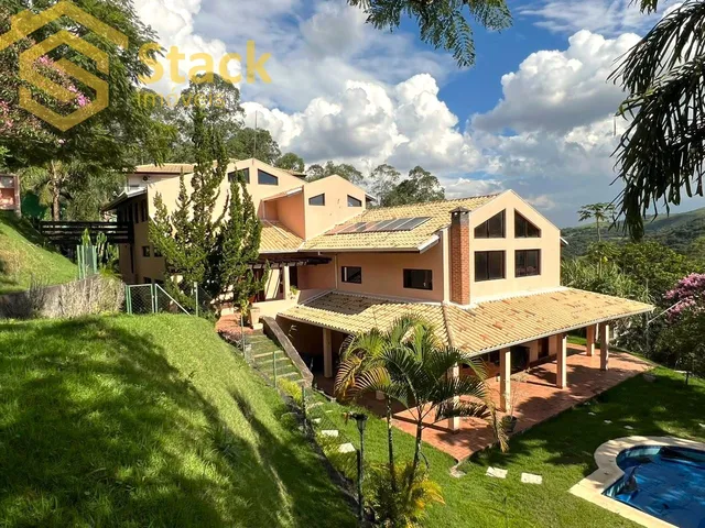 Imagem: CASA À VENDA NO CONDOMÍNIO SERRA DOS CRISTAIS