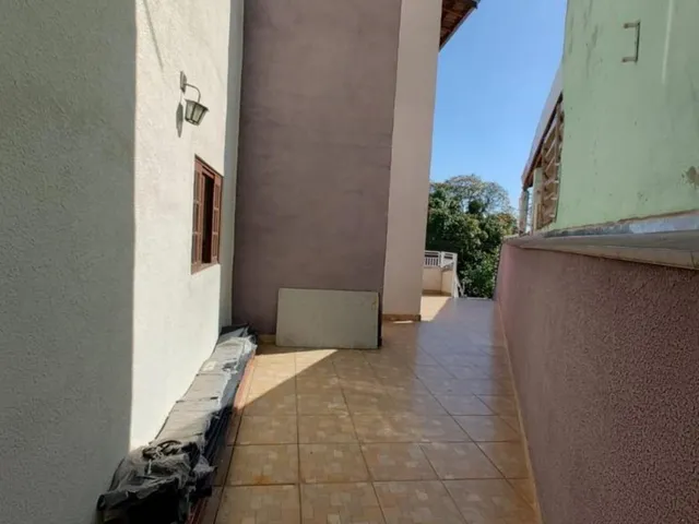 Imagem 16: CASA À VENDA COM 3 QUARTOS SENDO 1 SUÍTE - 261 M² - RESIDENCIAL...