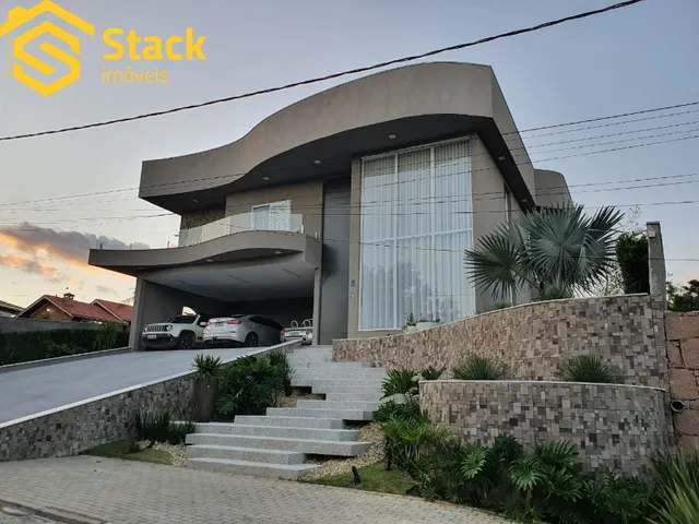 Imagem: Casa Alto Padrão no Condomínio Horizonte