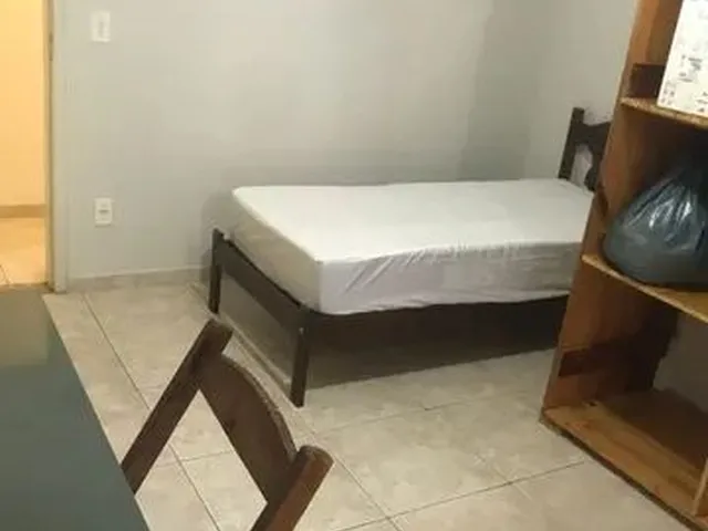 Imagem 2: Quarto Privativo Mobiliado para Mulheres