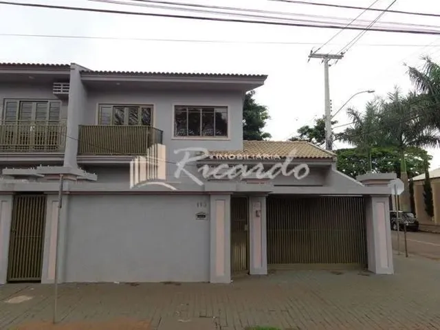 Imagem: Arapongas - Casa Padrão - Jardim Universitário