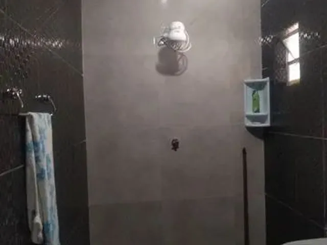 Imagem 5: Casa Grande e Confortável de Esquina