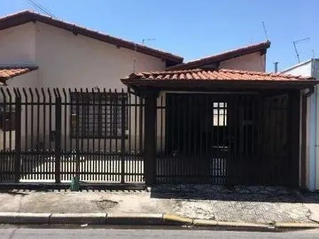 Imagem: Casa com 3 Dormitórios À Venda, 180 M²