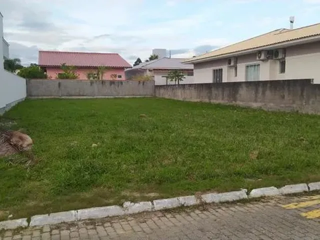 Imagem: Terreno Condomínio Praia de Fora
