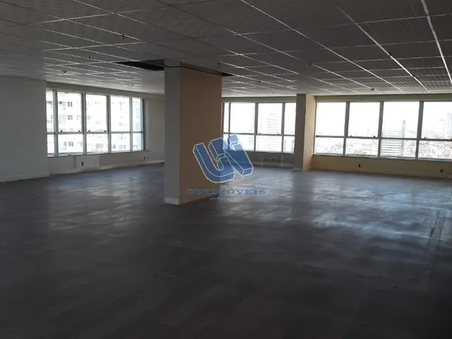 Imagem: Sala Comercial 208 M2 para Locação no