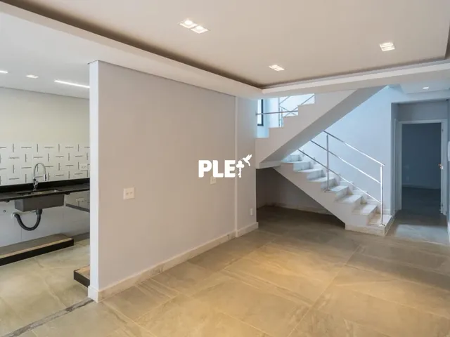 Imagem 9: Casa com 04 Dormitórios e Suíte – 205 m² de Construção em Terreno de 240 m² – Co