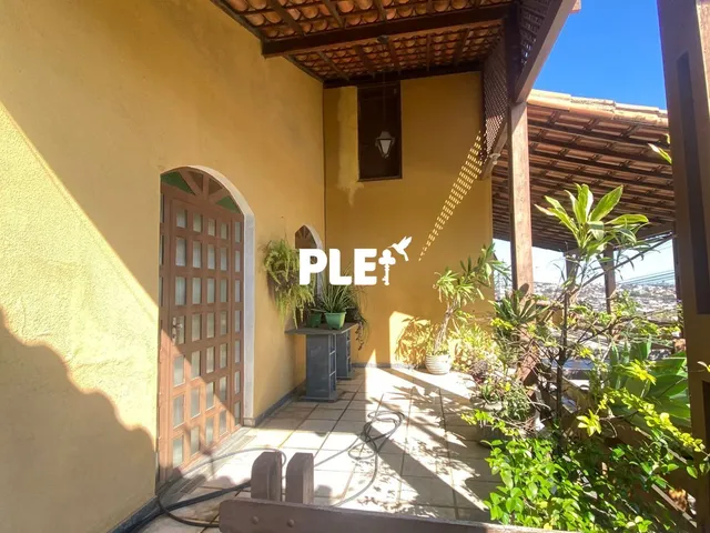 Imagem: Casa à venda no bairro Felipe Cláudio