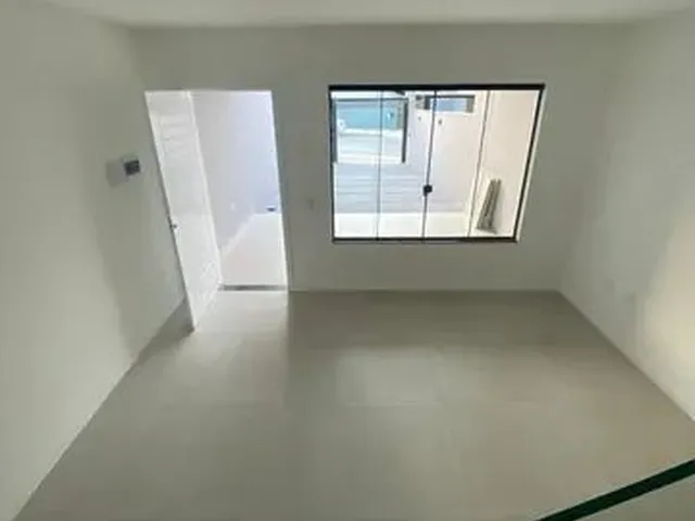 Imagem 2: Sobrado no Iririú Pronta pra Morar
