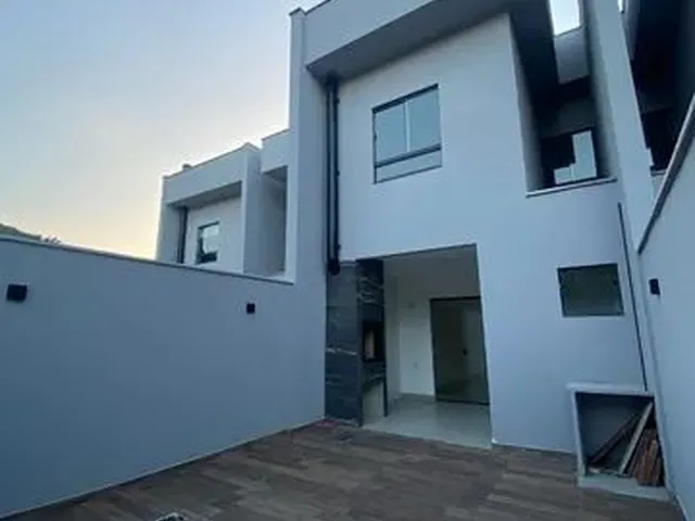 Imagem 10: Sobrado no Iririú Pronta pra Morar