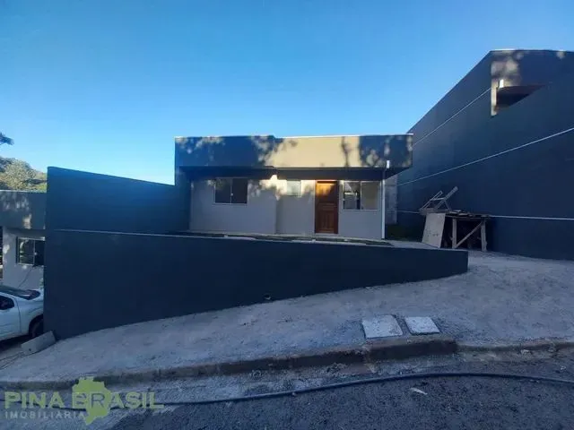 Imagem: Casa para Venda em Colombo, Embu, 3 Dormitórios