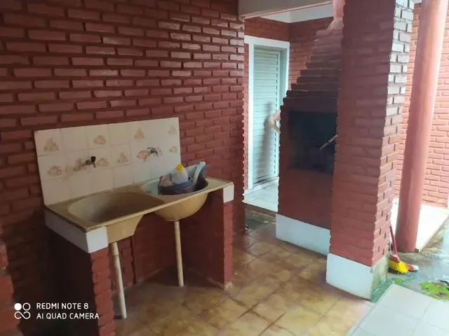 Imagem 6: Chalé em Caldas Novas com 3 Quartos Suítes, Sala Ampla, Cozinha, Varanda Em