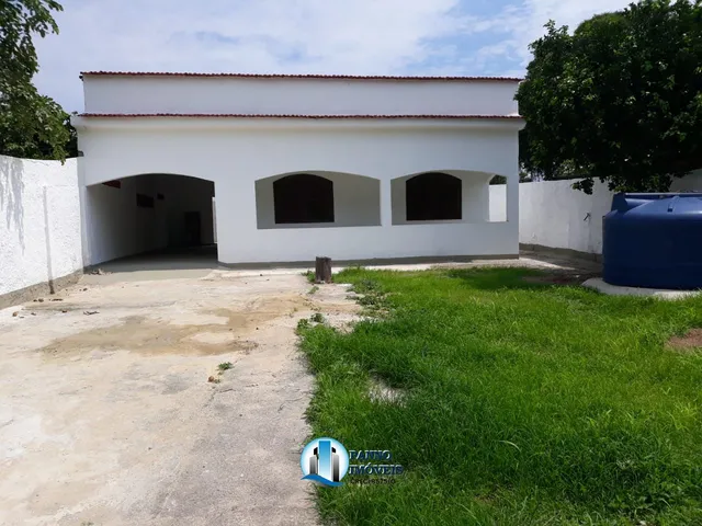 Imagem: Casa ao lado DPO / Shopping Outlet Premium