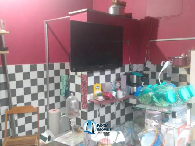 Imagem 4: Casa, Loja, Espaço com piscina - A venda