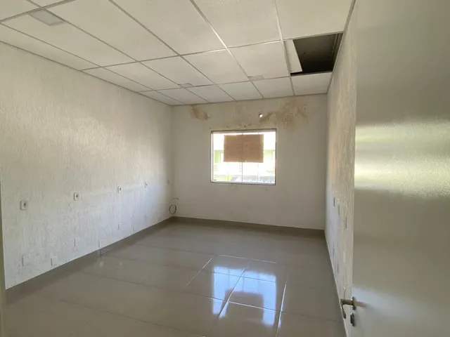Imagem 3: Sala Comercial no Centro de Saracuruna