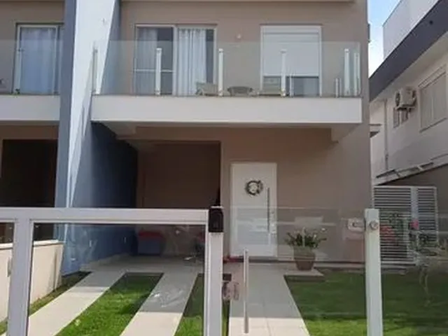 Imagem: Casa para Venda com 3 Quartos na Praia da