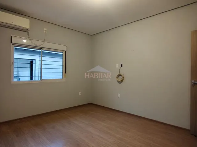 Imagem 5: CASA DE 3 DORMITÓRIOS NO BAIRRO BRIGADEIRA