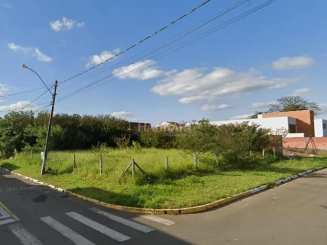 Imagem: TERRENO NO MONT SERRAT