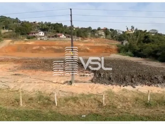 Imagem: Terreno COMERCIAL em Biguaçu de frente