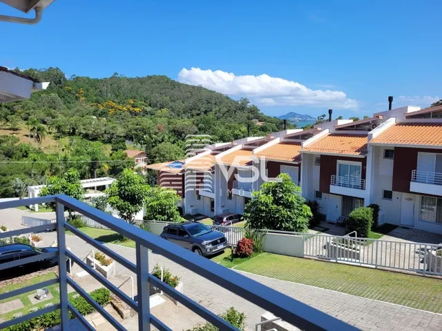 Imagem 10: Casa 3 dormitórios sendo 1 suite em condomínio fechado, bairro Sambaqui