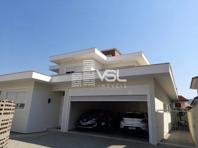 Imagem: Casa com 4 dormitórios sendo 1 suíte com