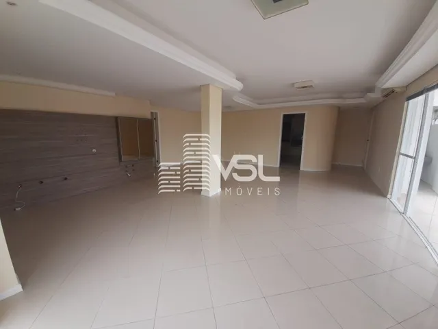 Imagem 1: Cobertura plana com 3 dormitórios e 2 garagens, linda vista mar no João Paulo