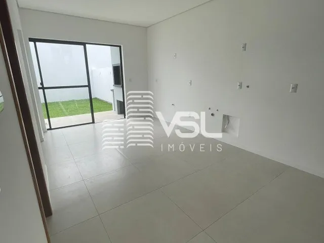 Imagem 3: Casa/sobrado novo com 3 suítes no bairro carianos