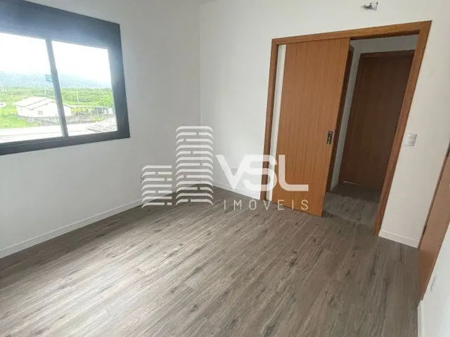 Imagem 9: Casa/sobrado novo com 3 suítes no bairro carianos