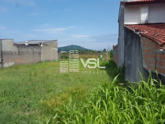 Imagem 3: Terreno plano Próximo ao correio do Carianos