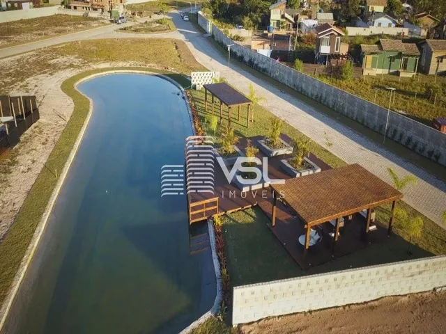 Imagem: O terreno possui 450m² de Área Privada, Imóvel mobiliado