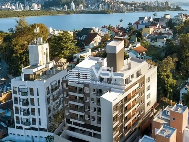 Imagem: Apartamento duplex com 3 suítes e 3 garagens