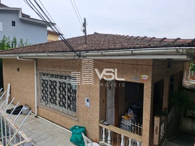 Imagem 4: Casa com 3 dormitórios sendo 1 suite, mais porão com 3 dormitórios
