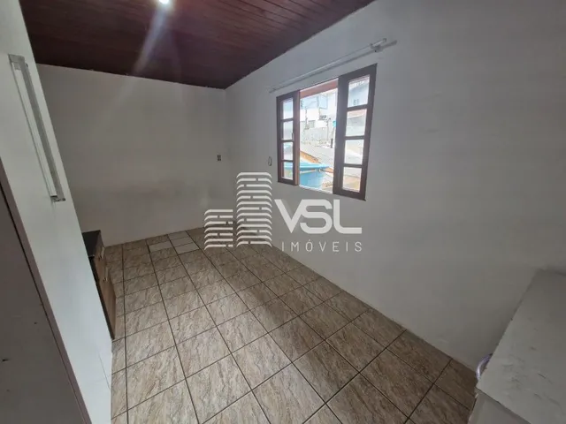 Imagem 3: CASA/PRÉDIO com 11 quartos, próximo do FLORIPA SHOPPING, INVESTIMENTO